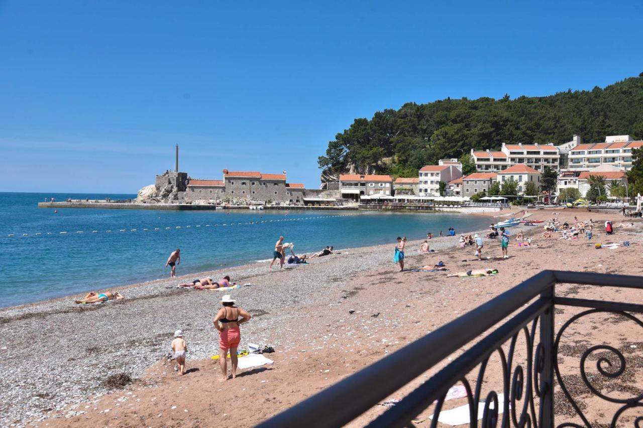 Beach House Petrovac Kültér fotó